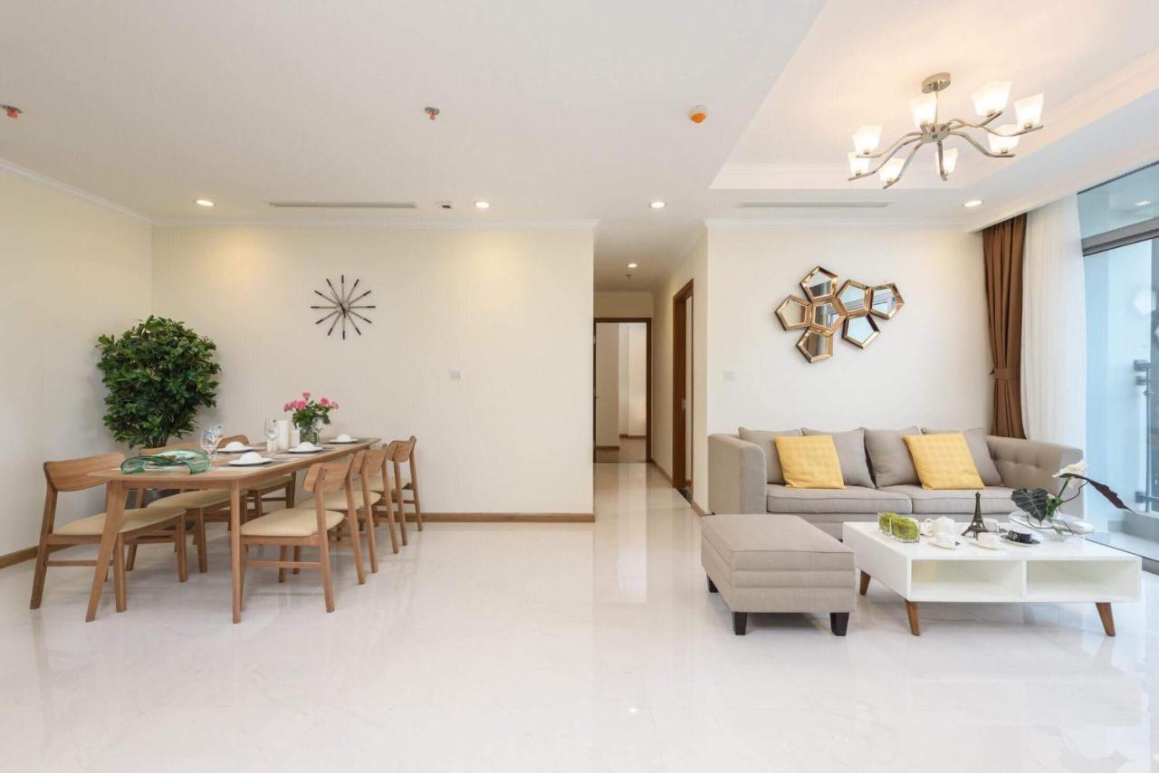 Vinhomes Residences Luxury Apartment * TP. Hồ Chí Minh